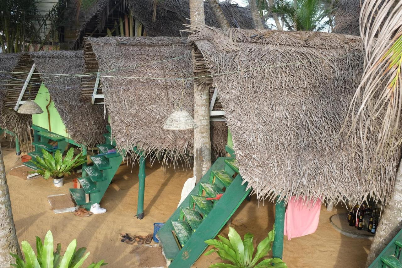 Oynise Beach Cabin Galle Esterno foto